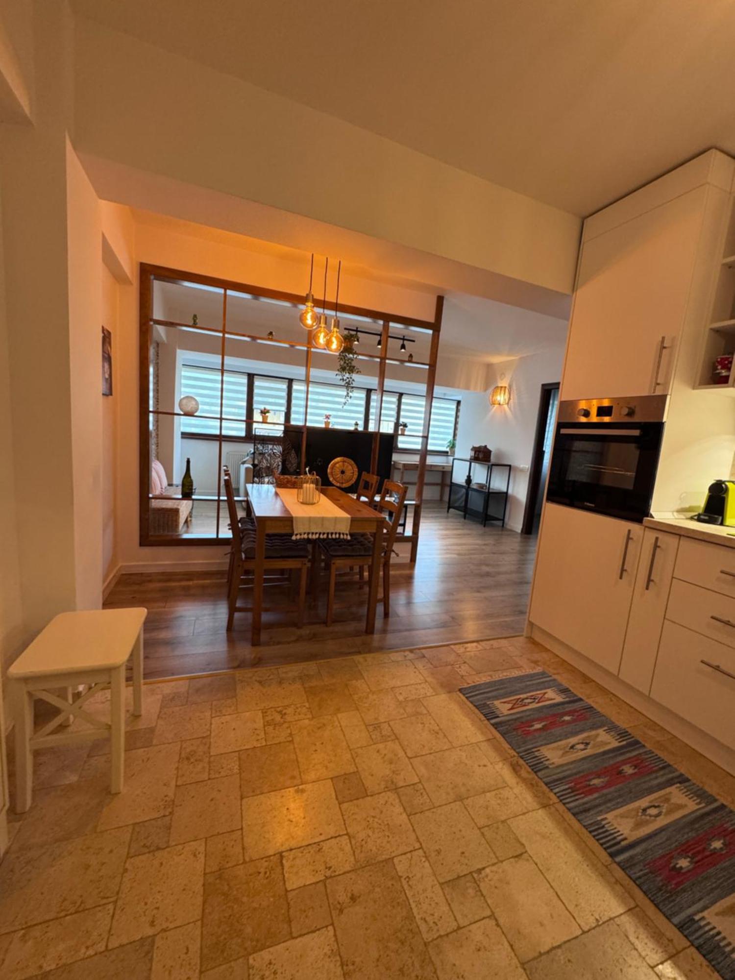 Central-Home Târgu Jiu Extérieur photo