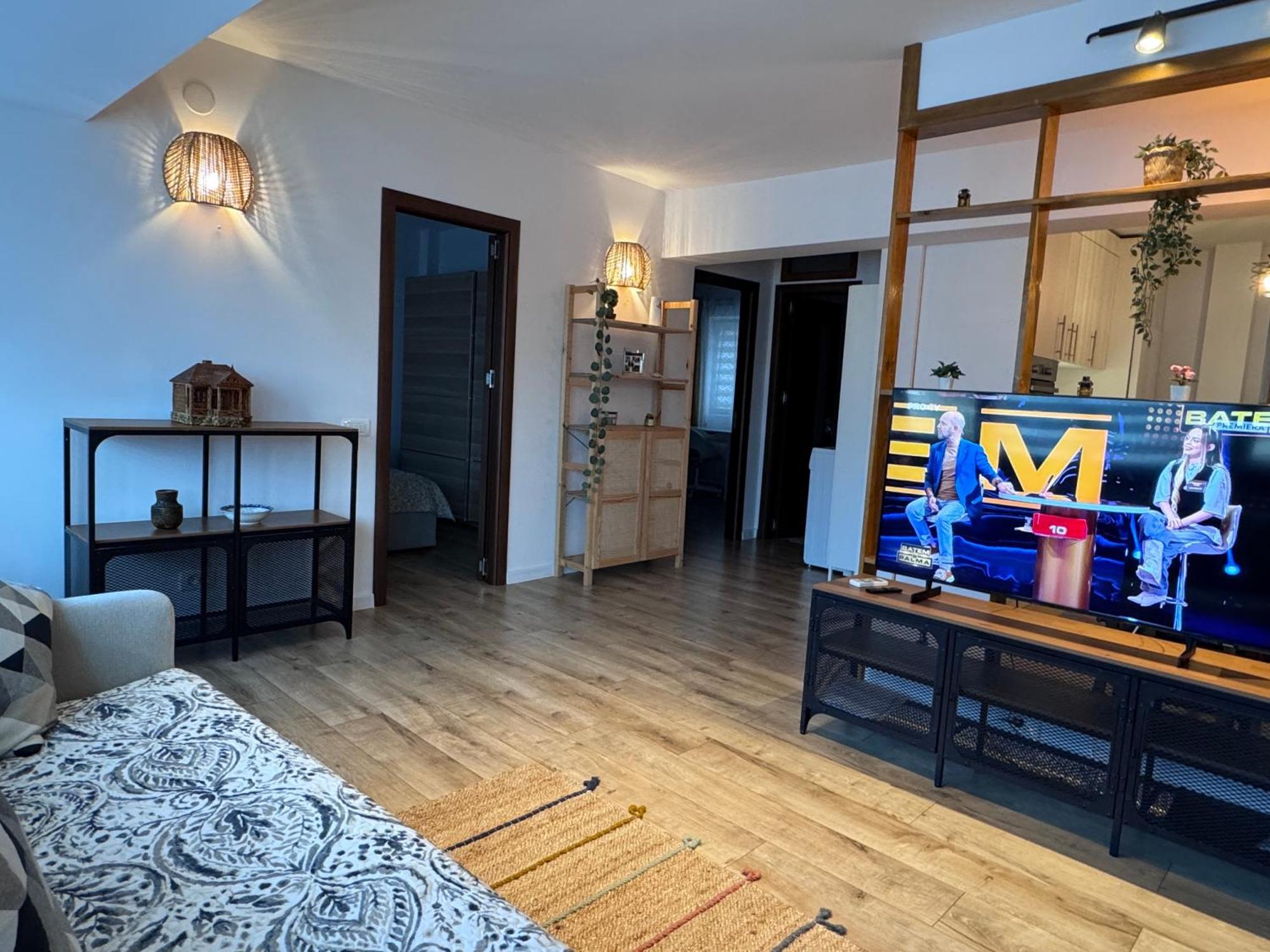 Central-Home Târgu Jiu Extérieur photo