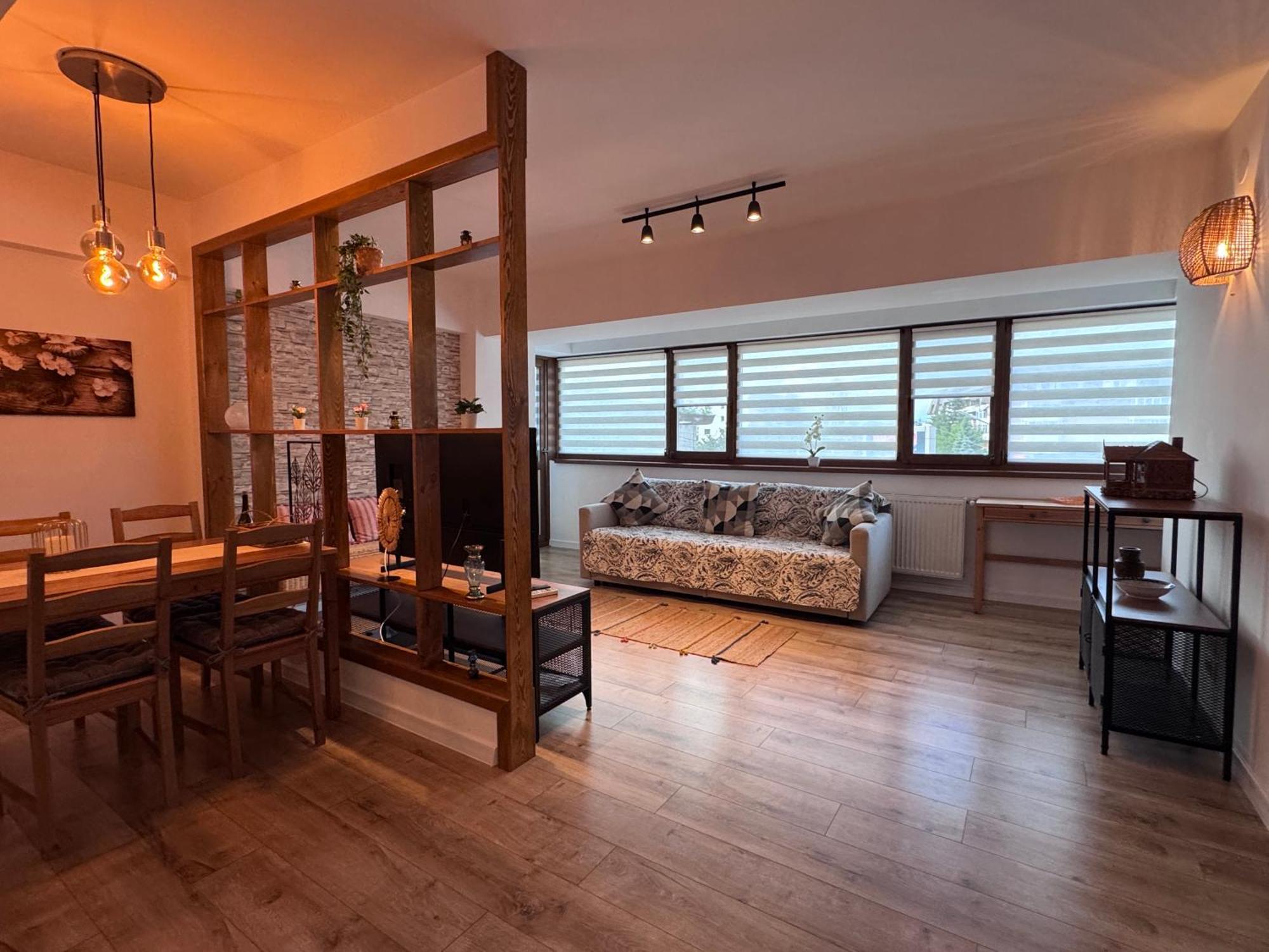 Central-Home Târgu Jiu Extérieur photo